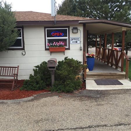 Laguna Vista Lodge Eagle Nest エクステリア 写真