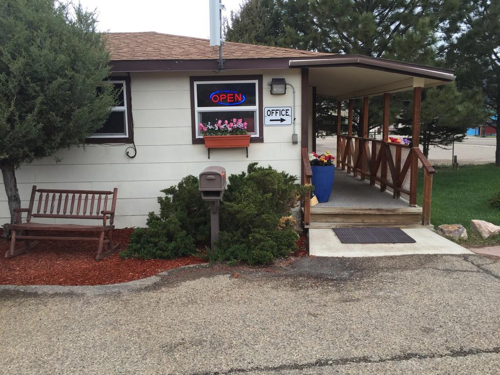 Laguna Vista Lodge Eagle Nest エクステリア 写真