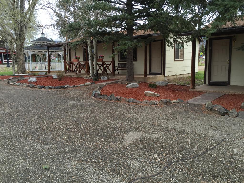 Laguna Vista Lodge Eagle Nest エクステリア 写真