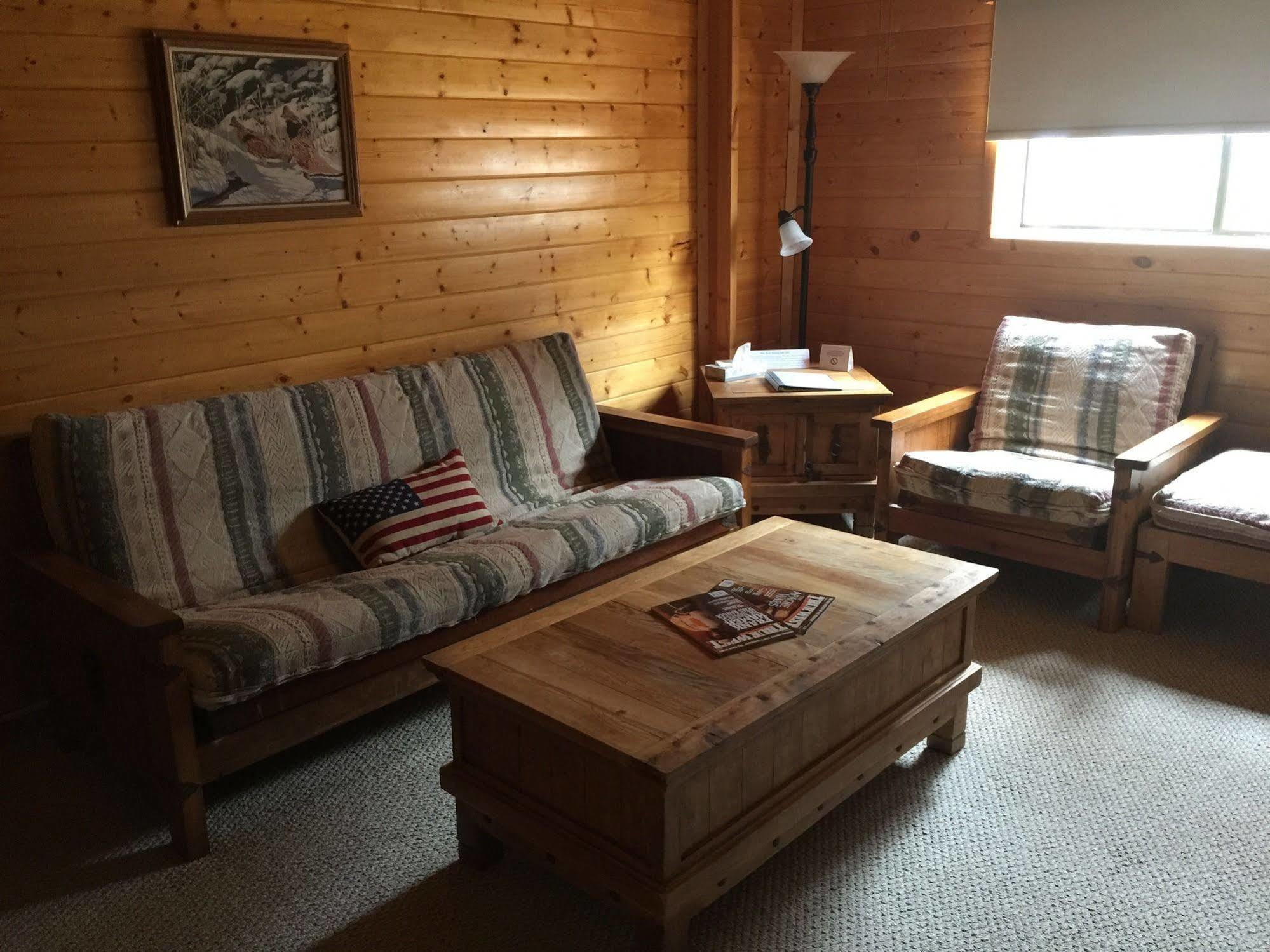 Laguna Vista Lodge Eagle Nest エクステリア 写真