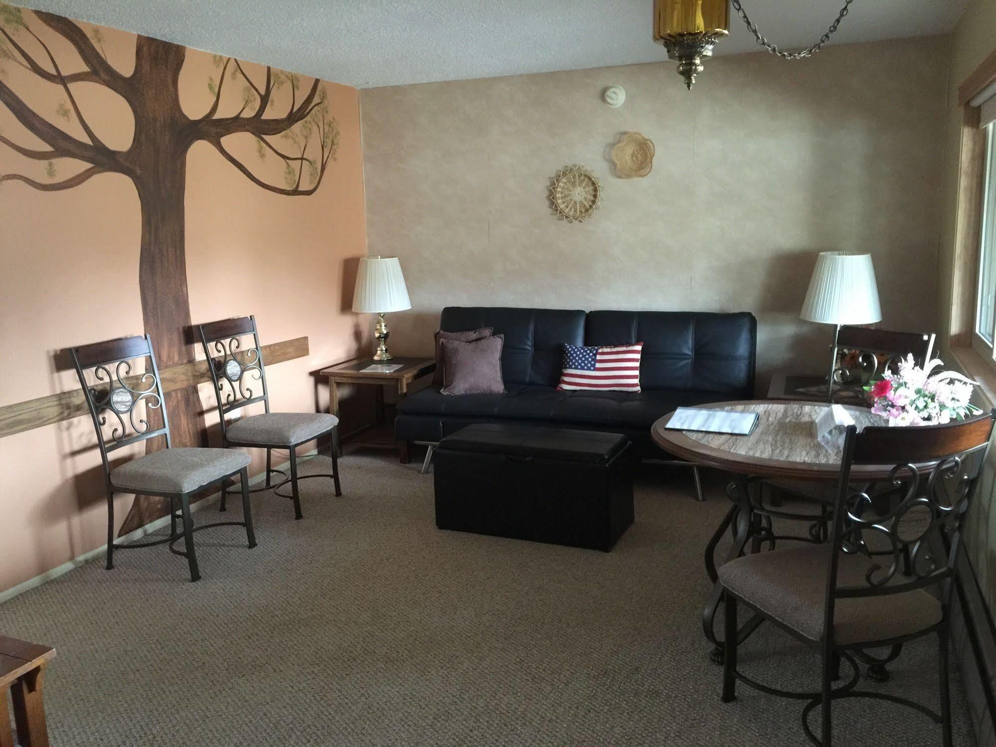 Laguna Vista Lodge Eagle Nest エクステリア 写真